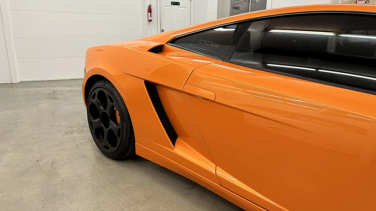2004 Lamborghini Gallardo - Image 21 of 31