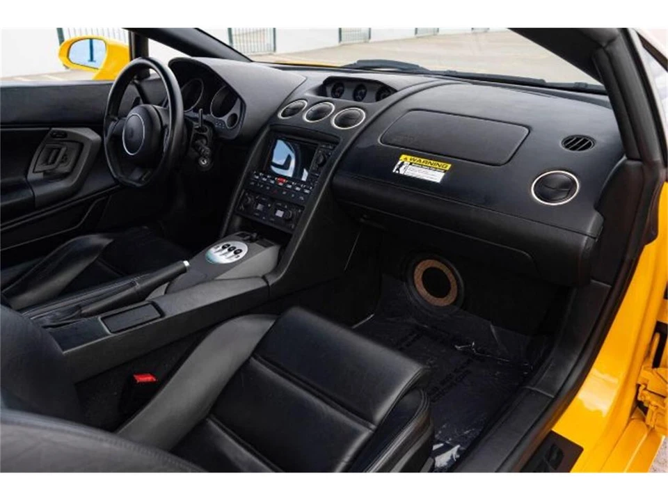 2004 Lamborghini Gallardo - Image 17 of 24