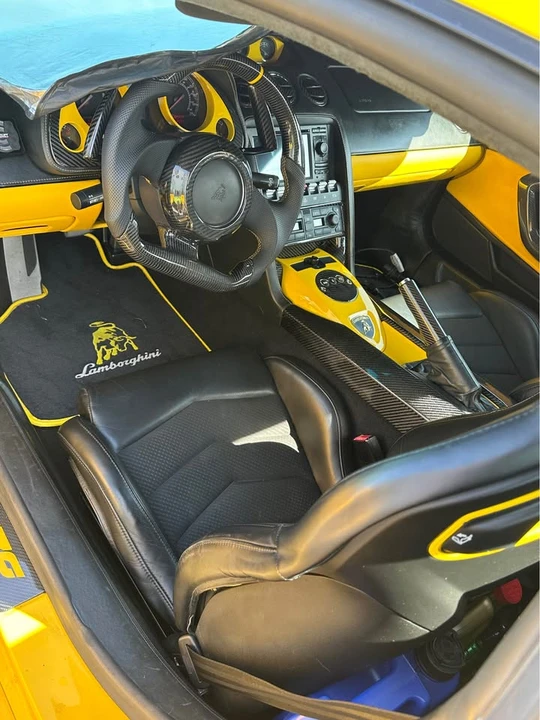 2004 Lamborghini Gallardo - Image 13 of 21