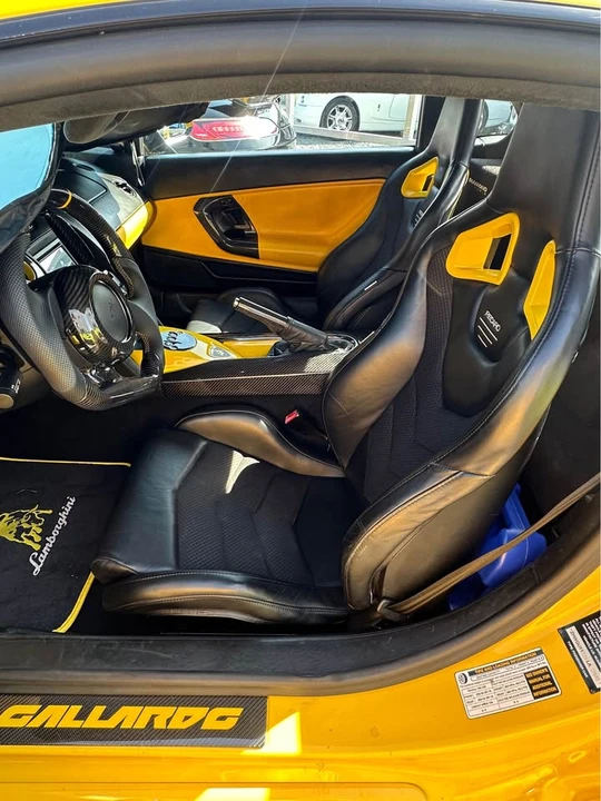2004 Lamborghini Gallardo - Image 14 of 21