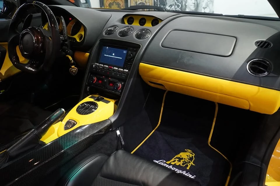 2004 Lamborghini Gallardo - Image 18 of 20