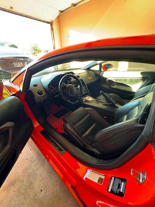 2004 Lamborghini Gallardo - Image 14 of 17