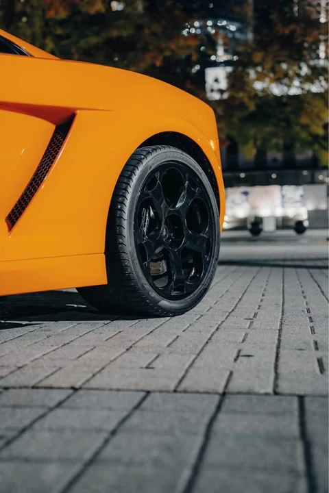 2004 Lamborghini Gallardo - Image 7 of 17