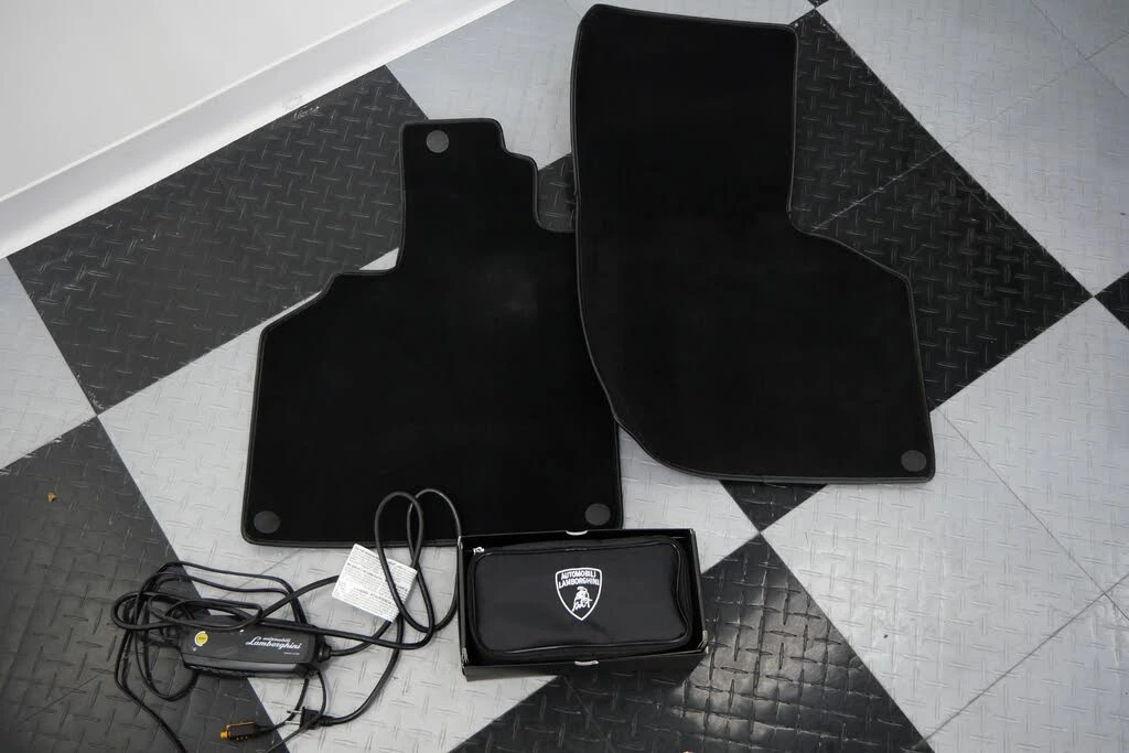 2004 Lamborghini Gallardo - Image 28 of 31