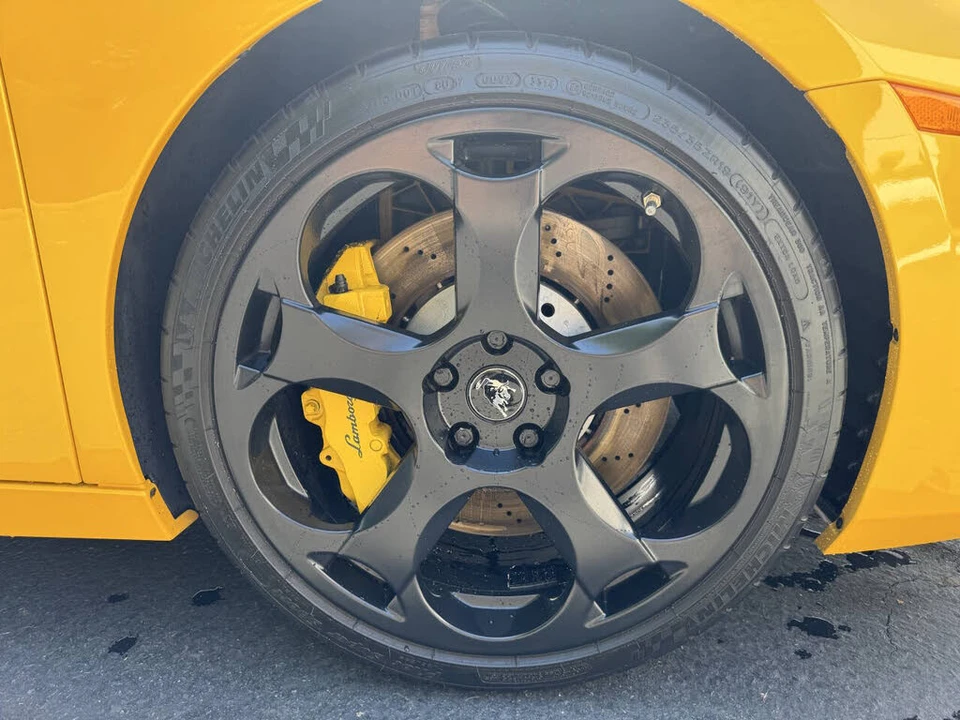 2004 Lamborghini Gallardo - Image 17 of 31