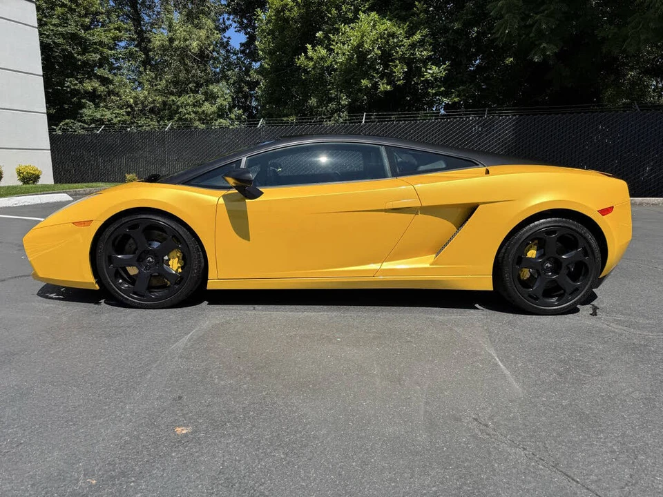 2004 Lamborghini Gallardo - Image 2 of 31