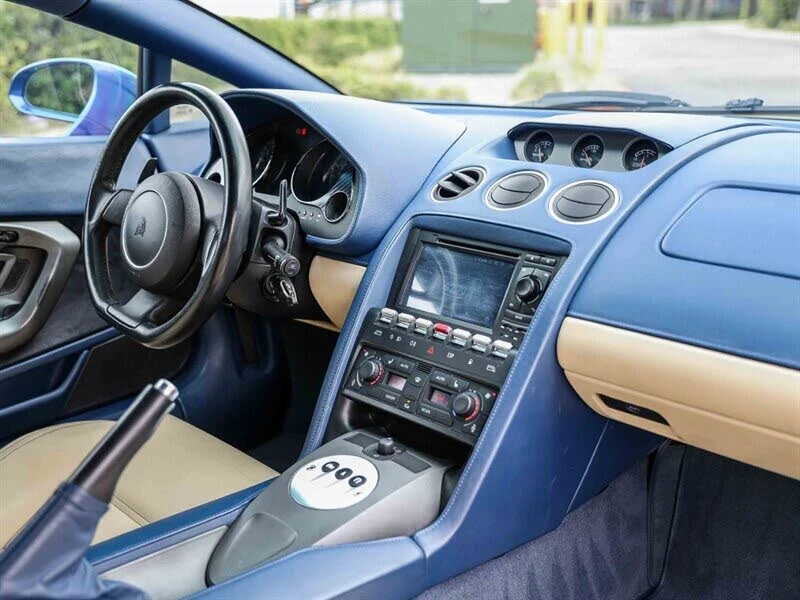 2004 Lamborghini Gallardo - Image 26 of 31
