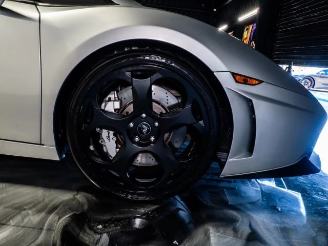2004 Lamborghini Gallardo - Image 18 of 21