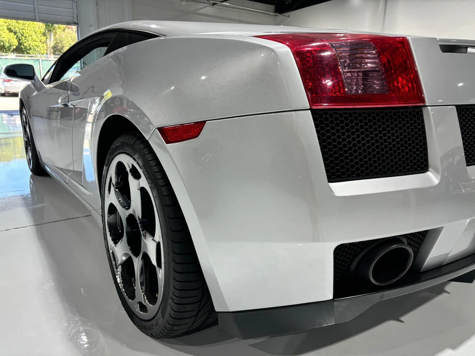 2004 Lamborghini Gallardo - Image 19 of 31