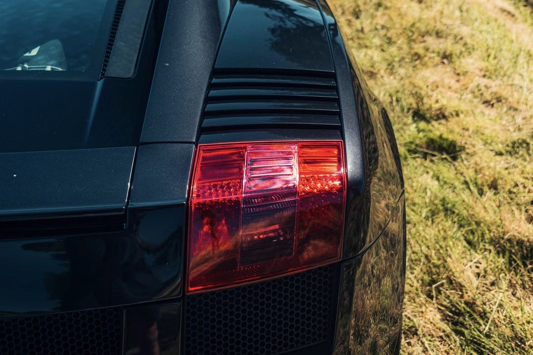 2004 Lamborghini Gallardo - Image 19 of 31