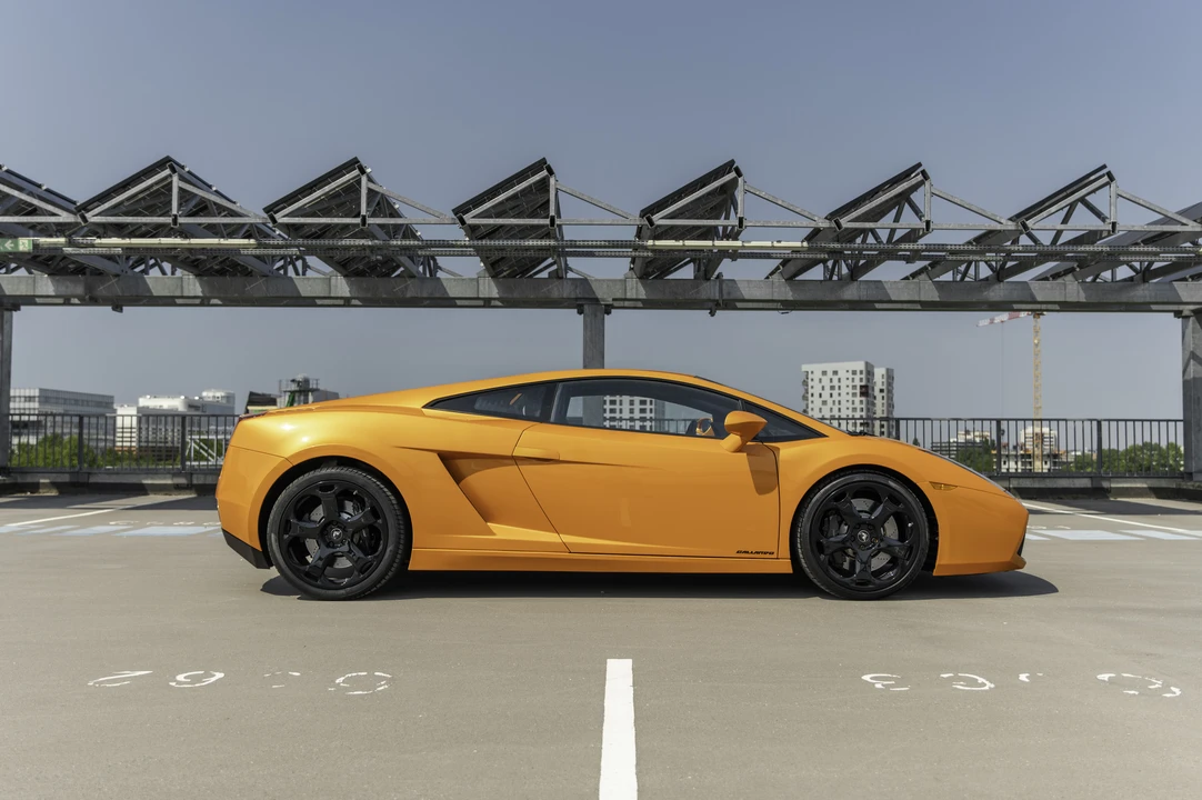 2004 Lamborghini Gallardo - Image 4 of 31