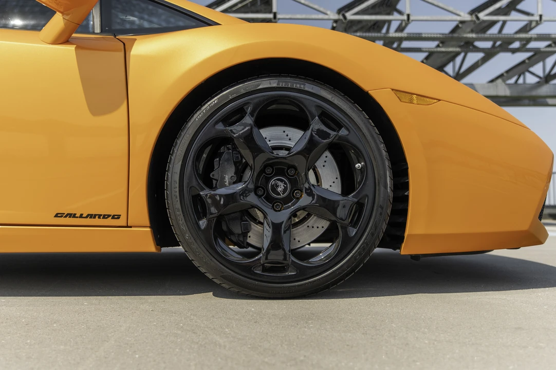 2004 Lamborghini Gallardo - Image 29 of 31
