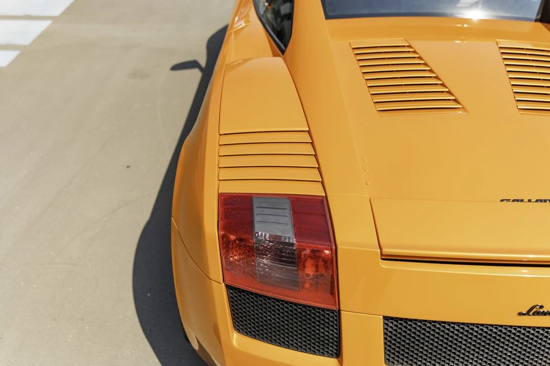 2004 Lamborghini Gallardo - Image 19 of 31