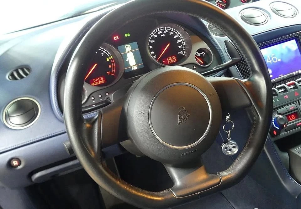2004 Lamborghini Gallardo - Image 9 of 12