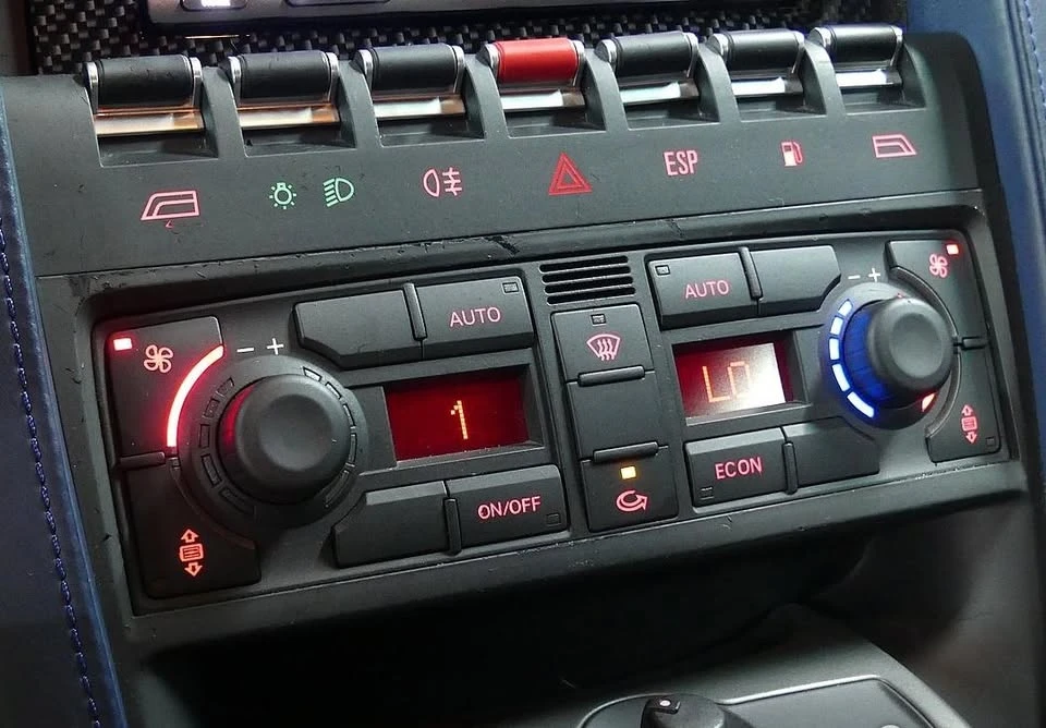 2004 Lamborghini Gallardo - Image 11 of 12