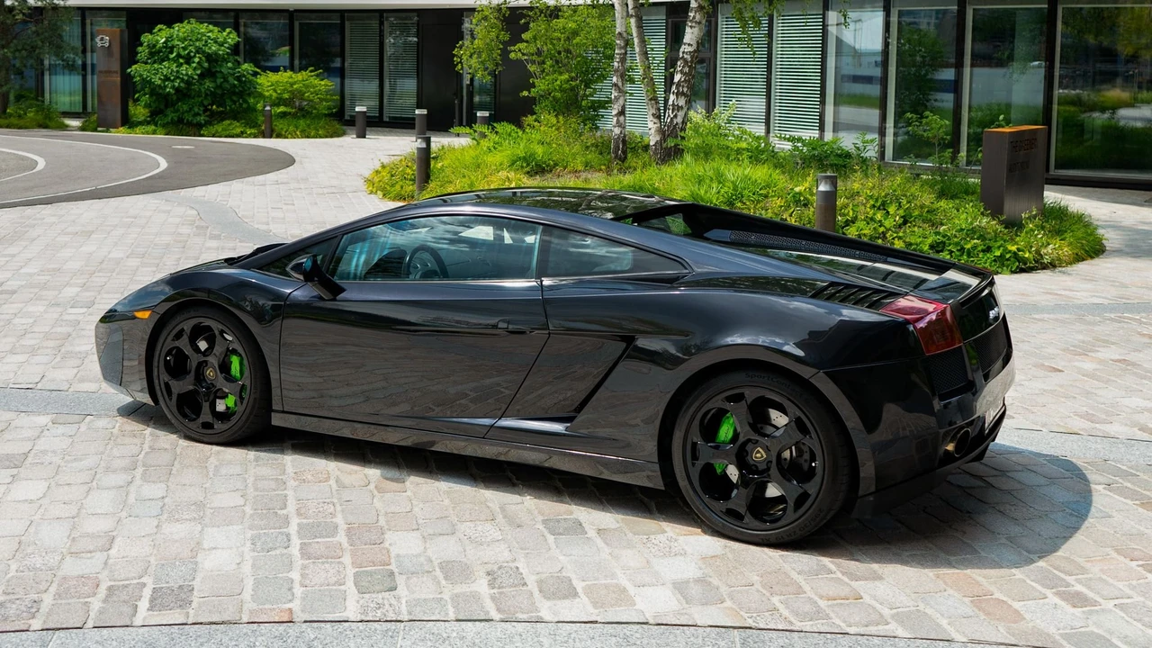 2004 Lamborghini Gallardo - Image 15 of 31