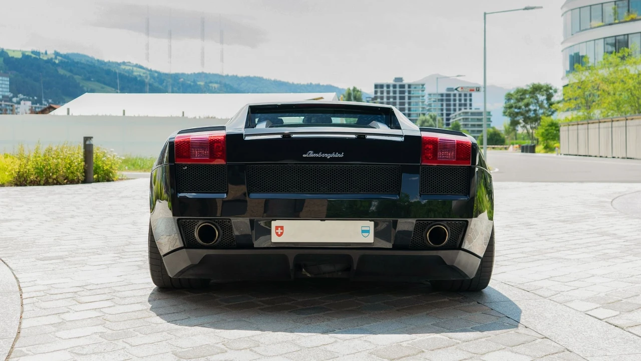 2004 Lamborghini Gallardo - Image 5 of 31