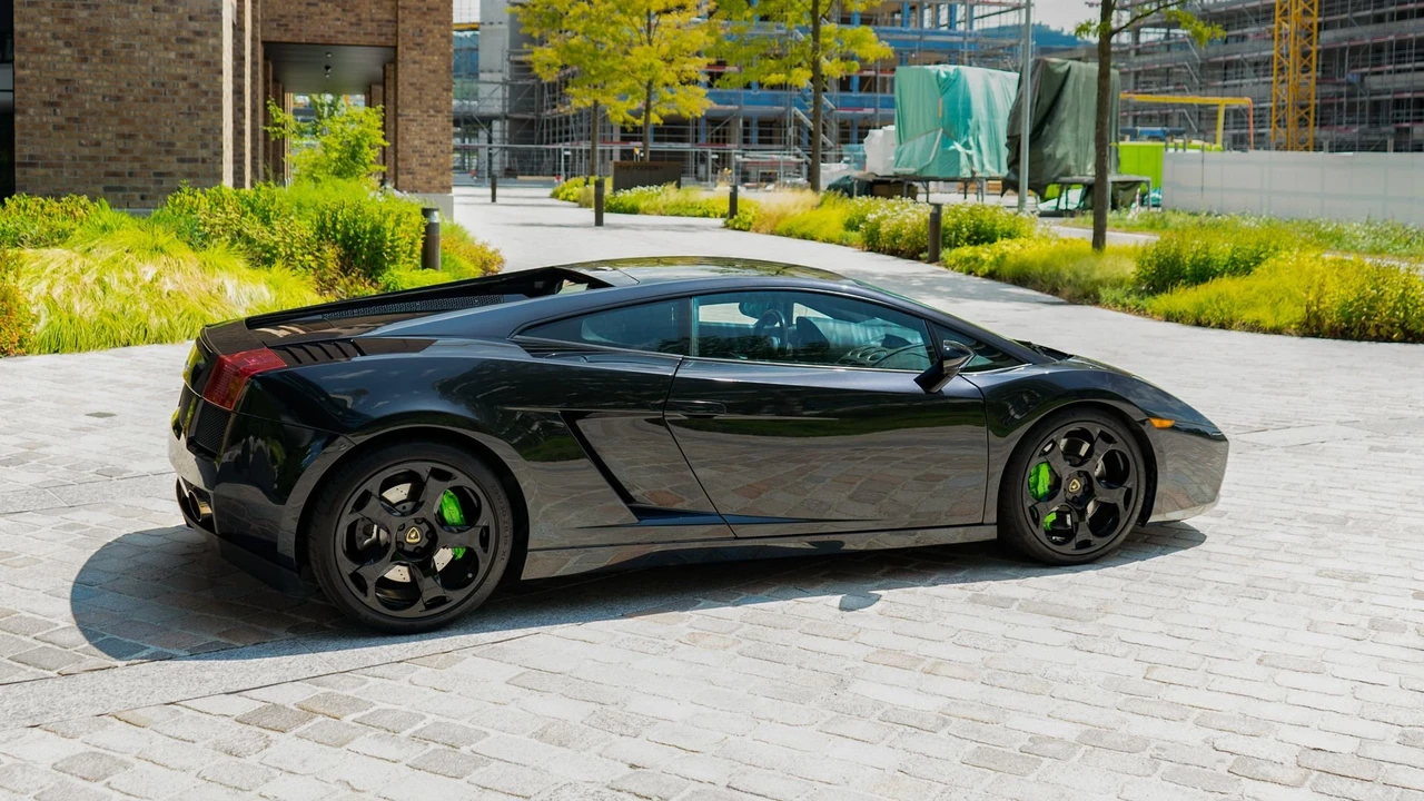 2004 Lamborghini Gallardo - Image 9 of 31