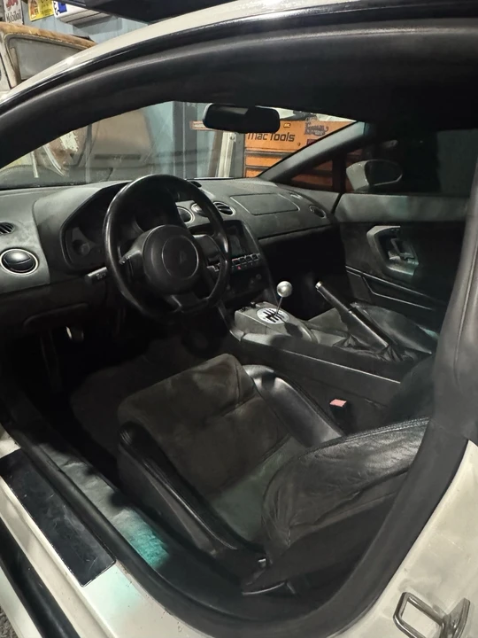 2004 Lamborghini Gallardo - Image 8 of 9