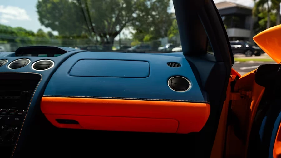 2004 Lamborghini Gallardo - Image 21 of 30