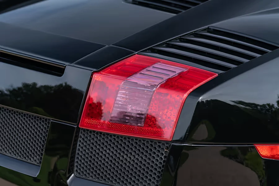 2004 Lamborghini Gallardo - Image 19 of 31