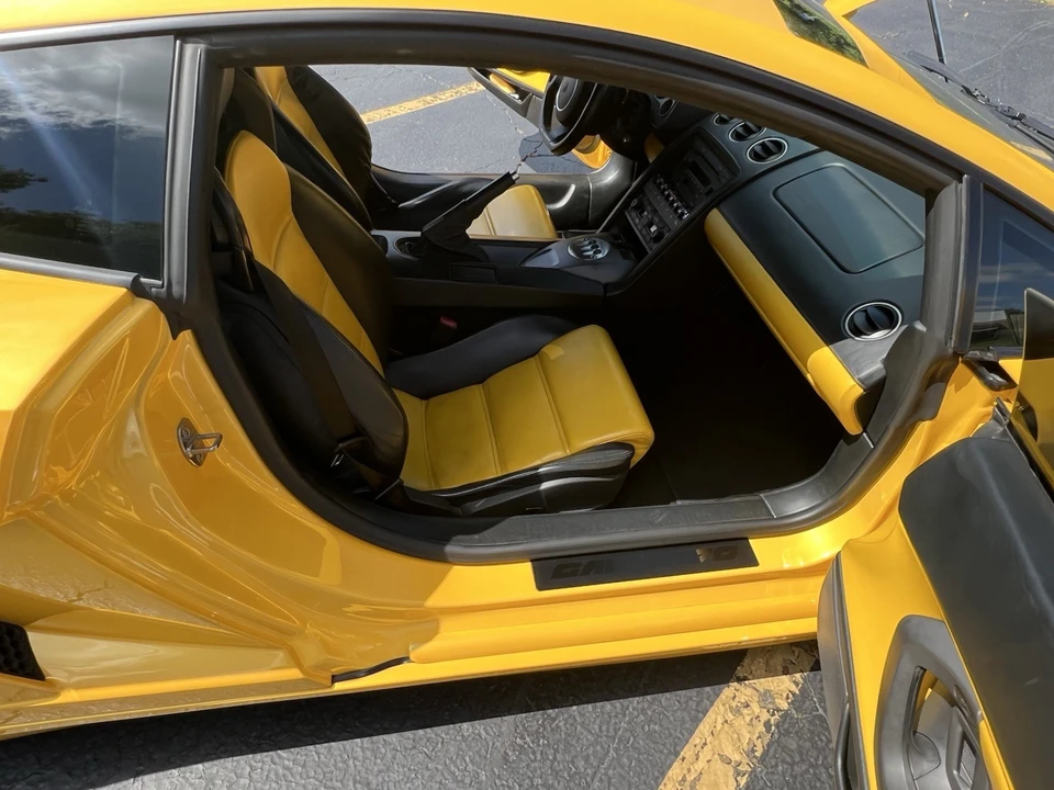 2004 Lamborghini Gallardo - Image 17 of 31