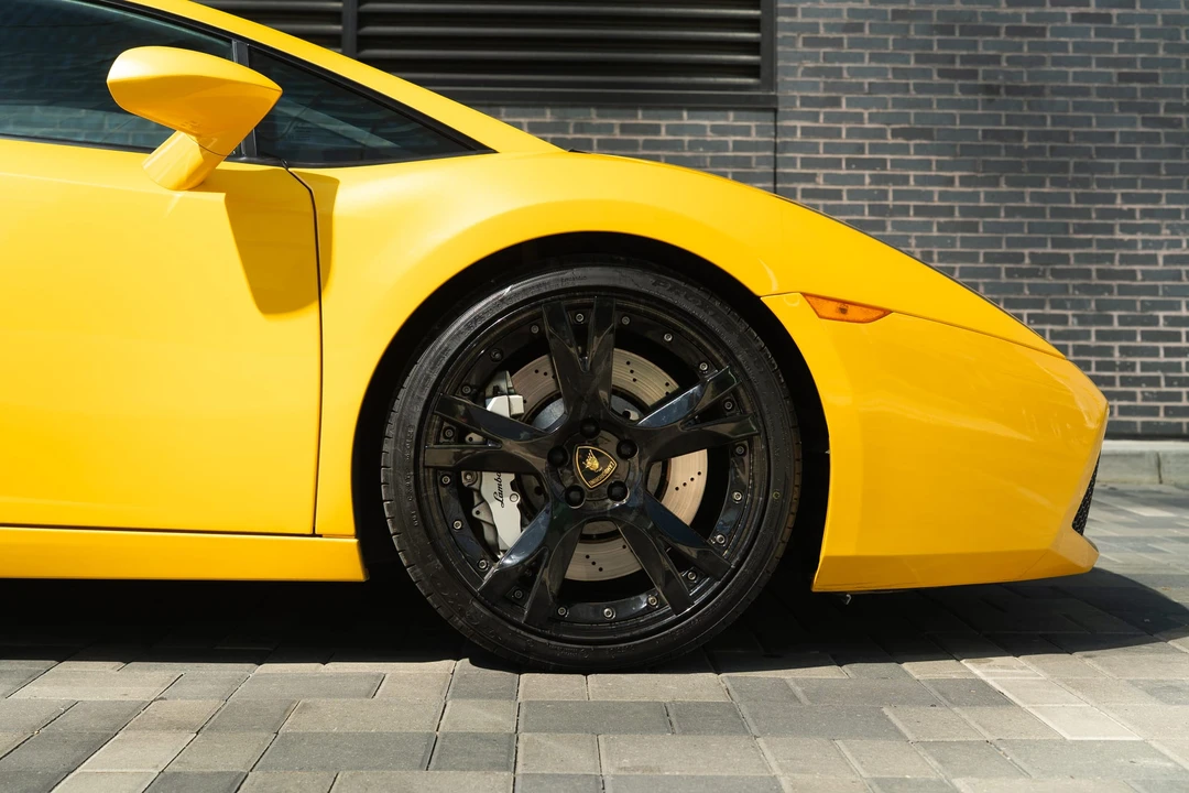 2004 Lamborghini Gallardo - Image 23 of 31