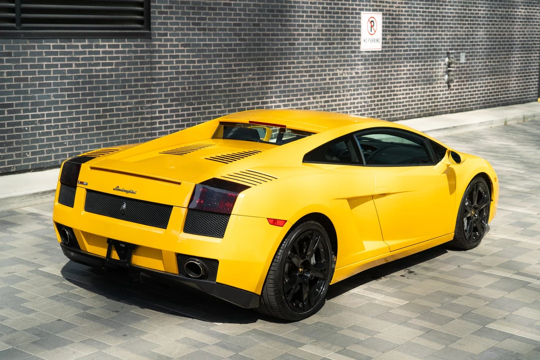 2004 Lamborghini Gallardo - Image 18 of 31