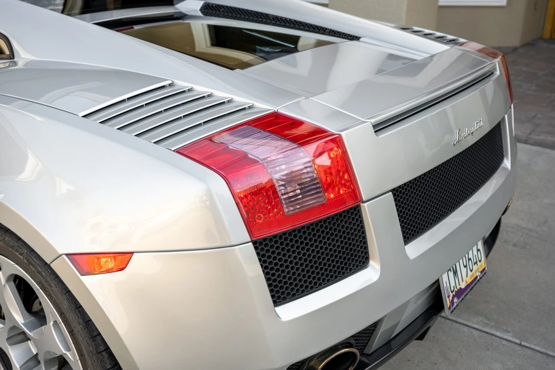 2004 Lamborghini Gallardo - Image 17 of 31