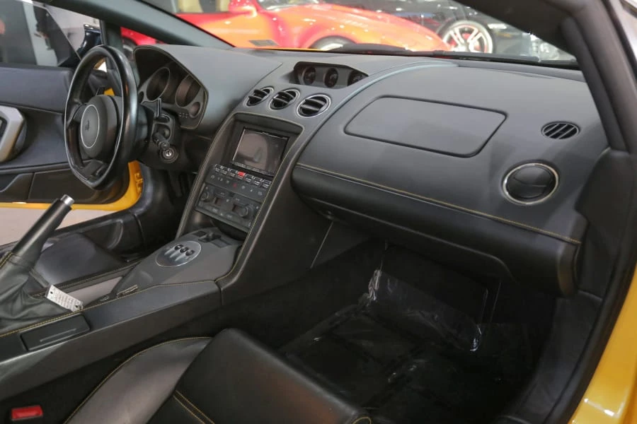 2004 Lamborghini Gallardo - Image 7 of 12