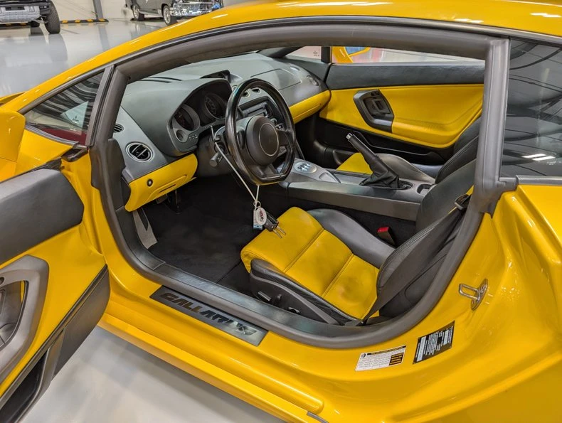2004 Lamborghini Gallardo - Image 13 of 20