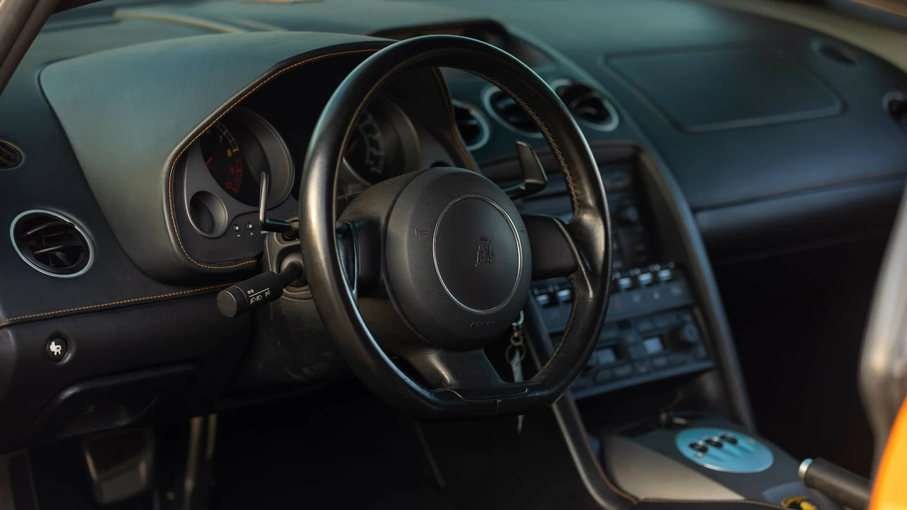 2004 Lamborghini Gallardo - Image 10 of 31