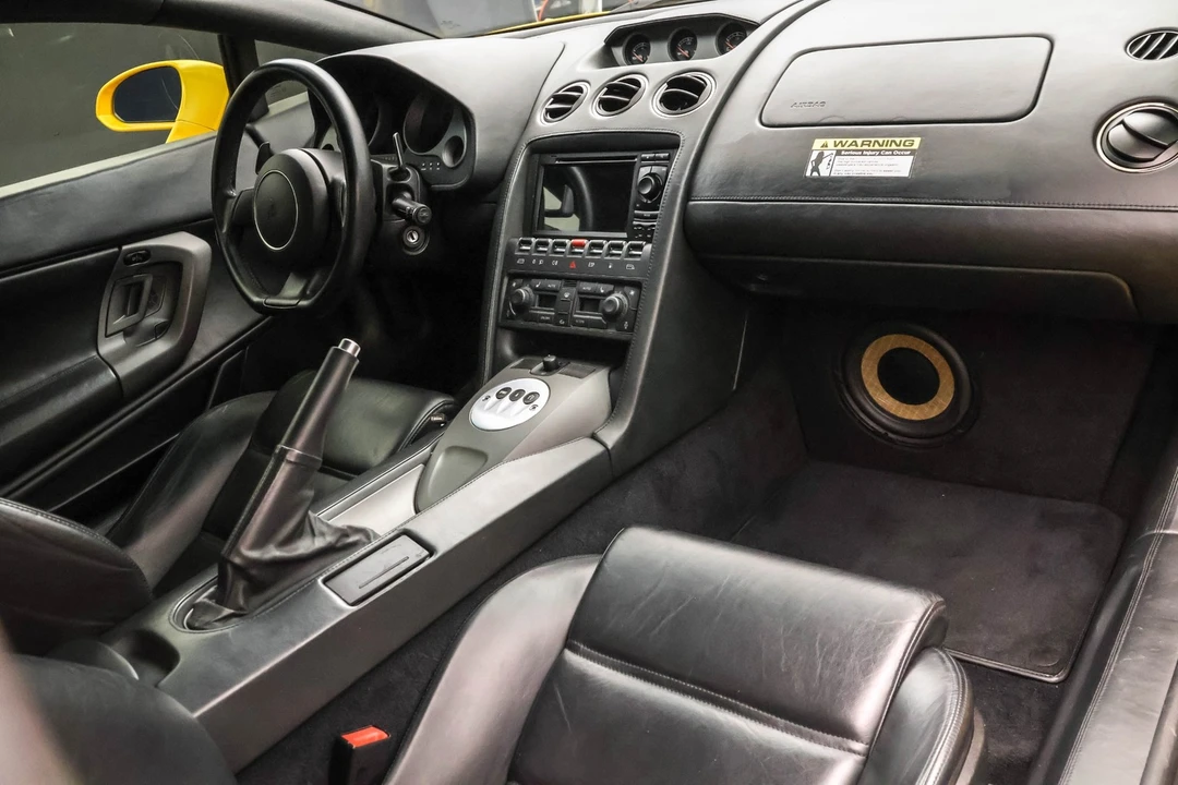 2004 Lamborghini Gallardo - Image 13 of 28