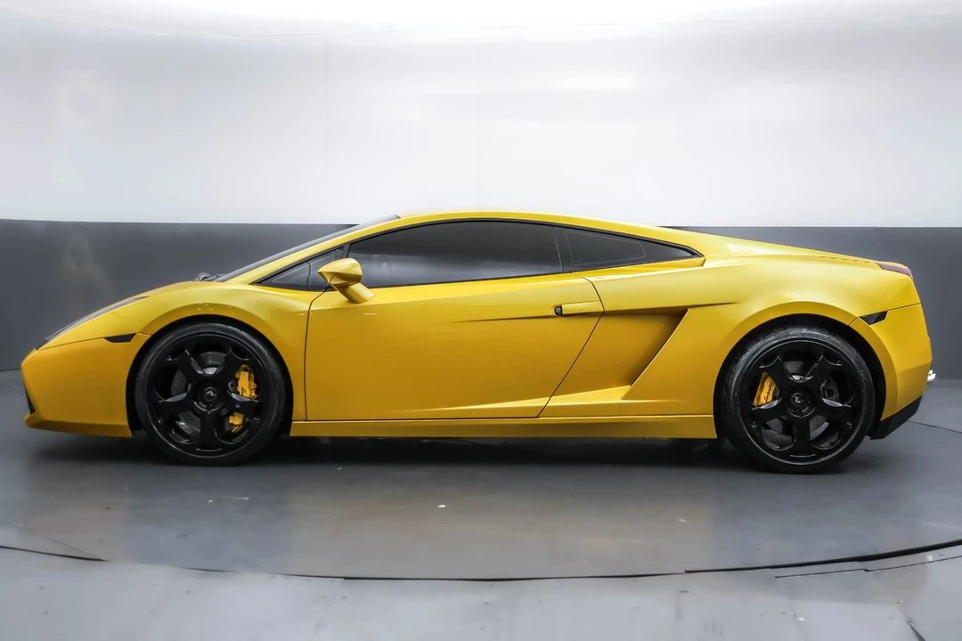 2004 Lamborghini Gallardo - Image 2 of 29