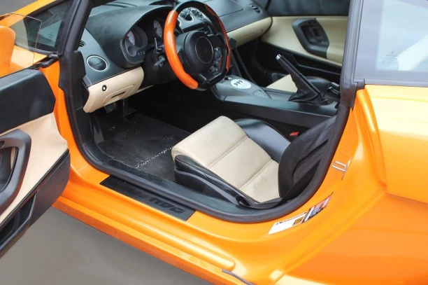 2004 Lamborghini Gallardo - Image 11 of 31