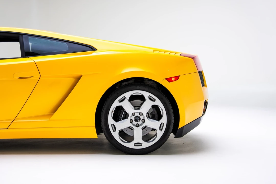 2004 Lamborghini Gallardo - Image 17 of 21