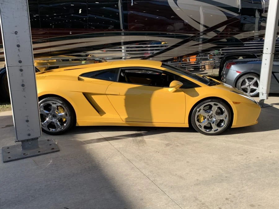 2004 Lamborghini Gallardo - Image 2 of 9