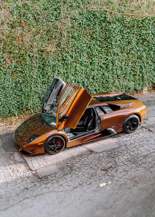 2004 Lamborghini Murcielago - Image 2 of 31