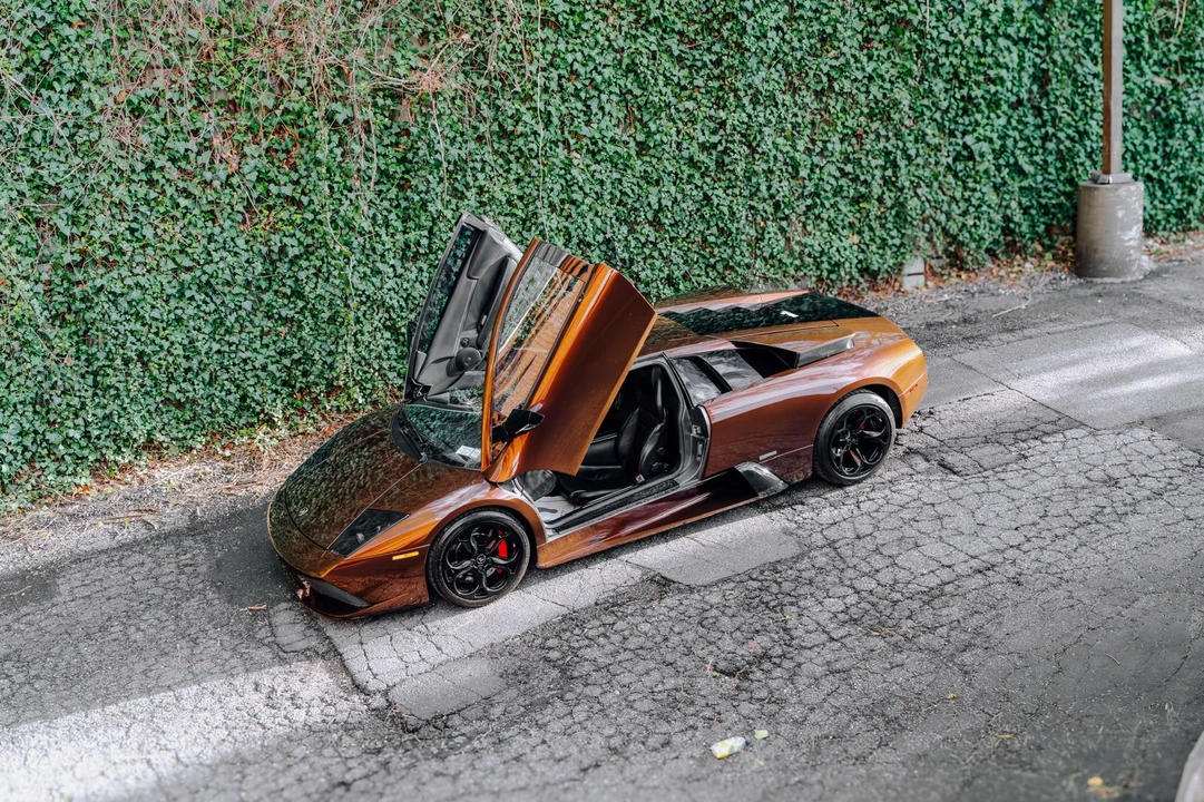 2004 Lamborghini Murcielago - Image 3 of 31