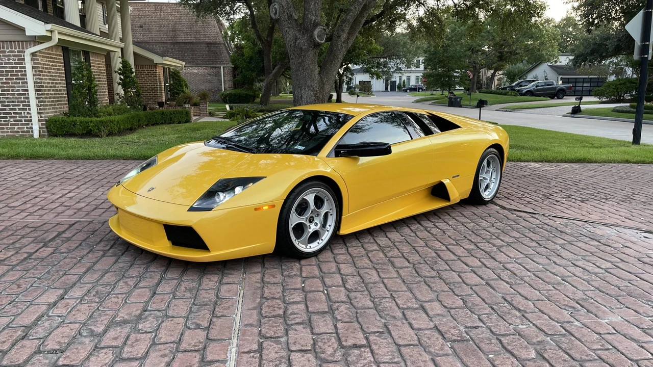 2004 Lamborghini Murcielago - Image 8 of 31