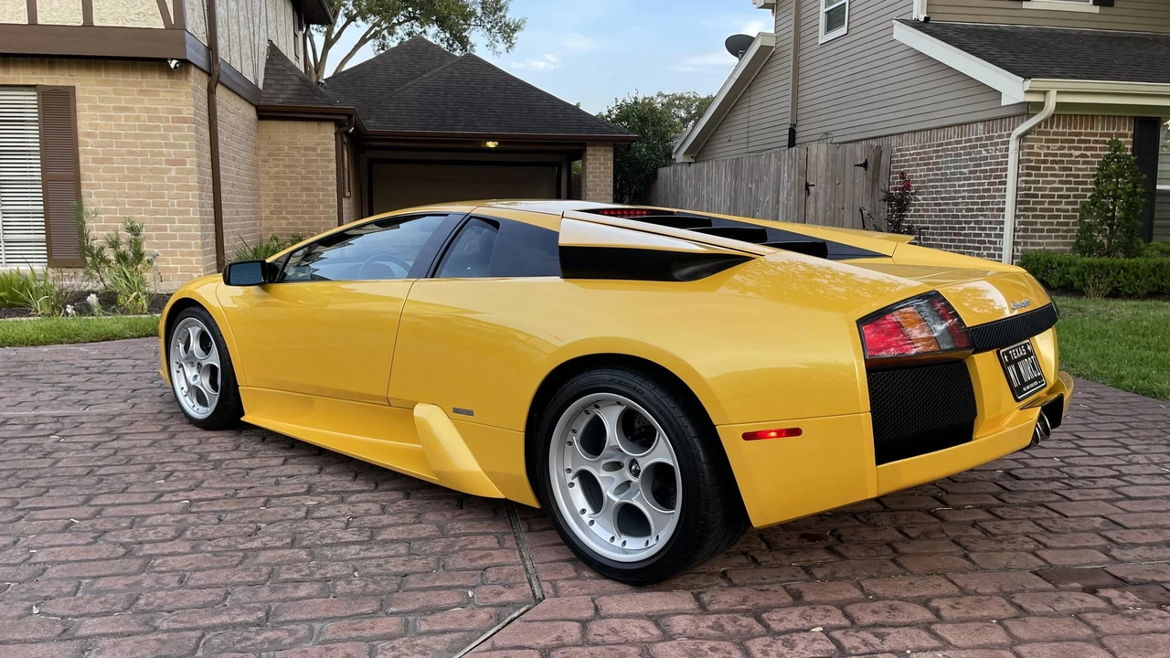2004 Lamborghini Murcielago - Image 19 of 31