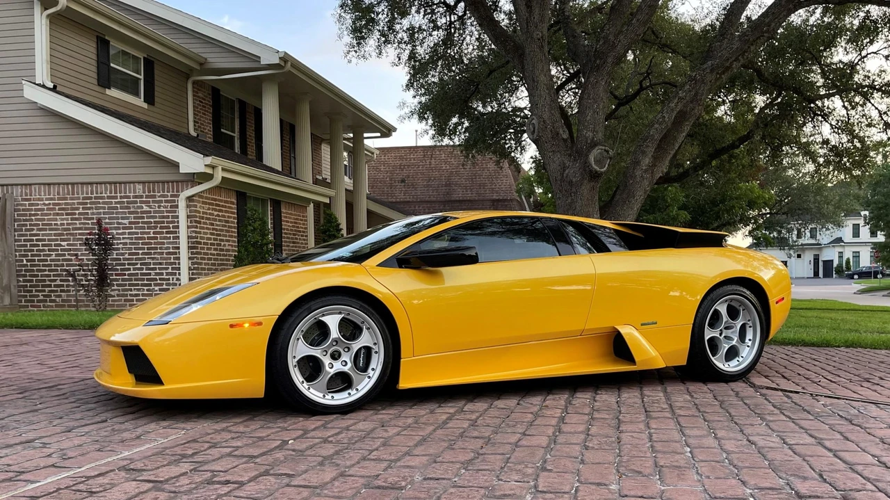 2004 Lamborghini Murcielago - Image 12 of 31