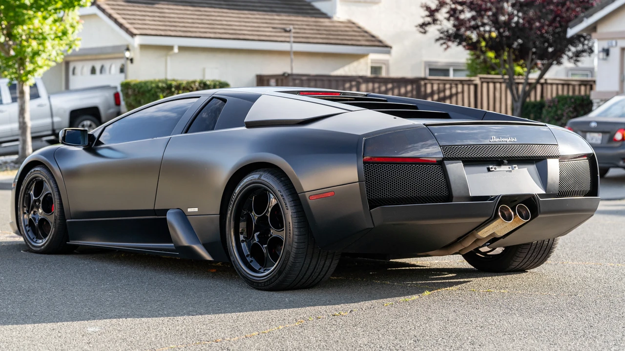 2004 Lamborghini Murcielago - Image 7 of 31