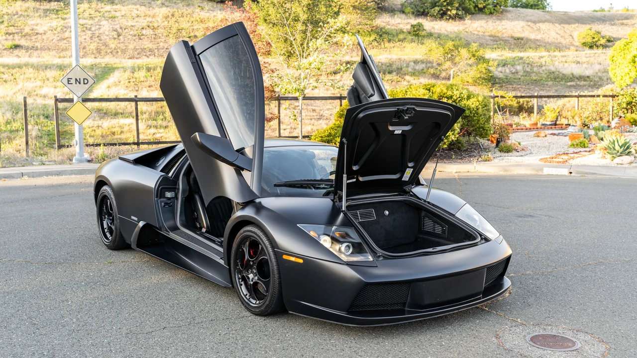 2004 Lamborghini Murcielago - Image 12 of 31