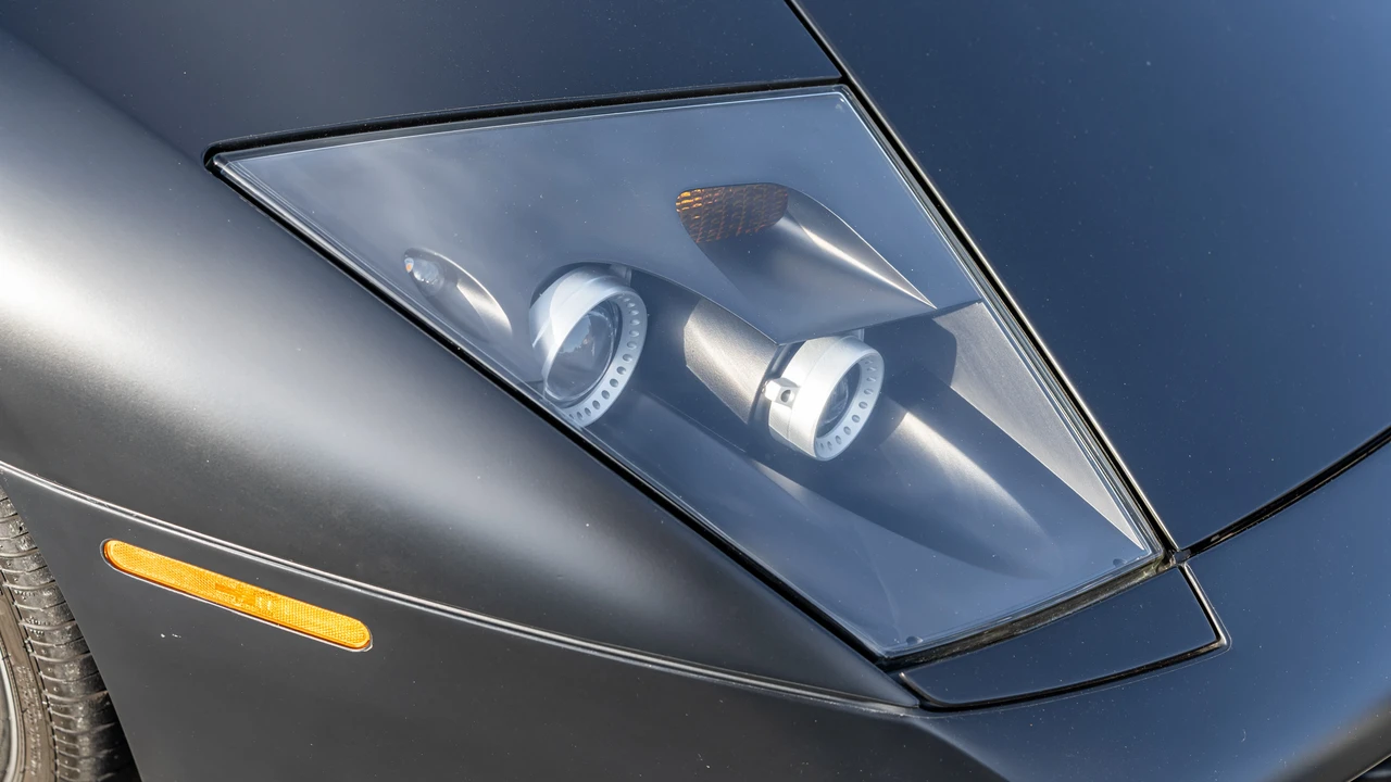 2004 Lamborghini Murcielago - Image 18 of 31