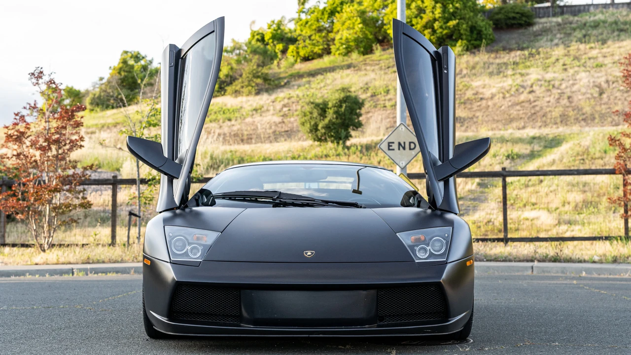 2004 Lamborghini Murcielago - Image 10 of 31