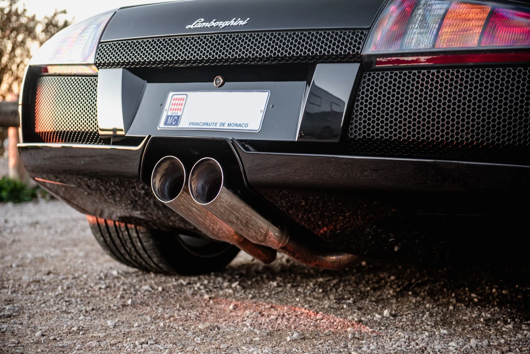 2004 Lamborghini Murcielago - Image 23 of 31