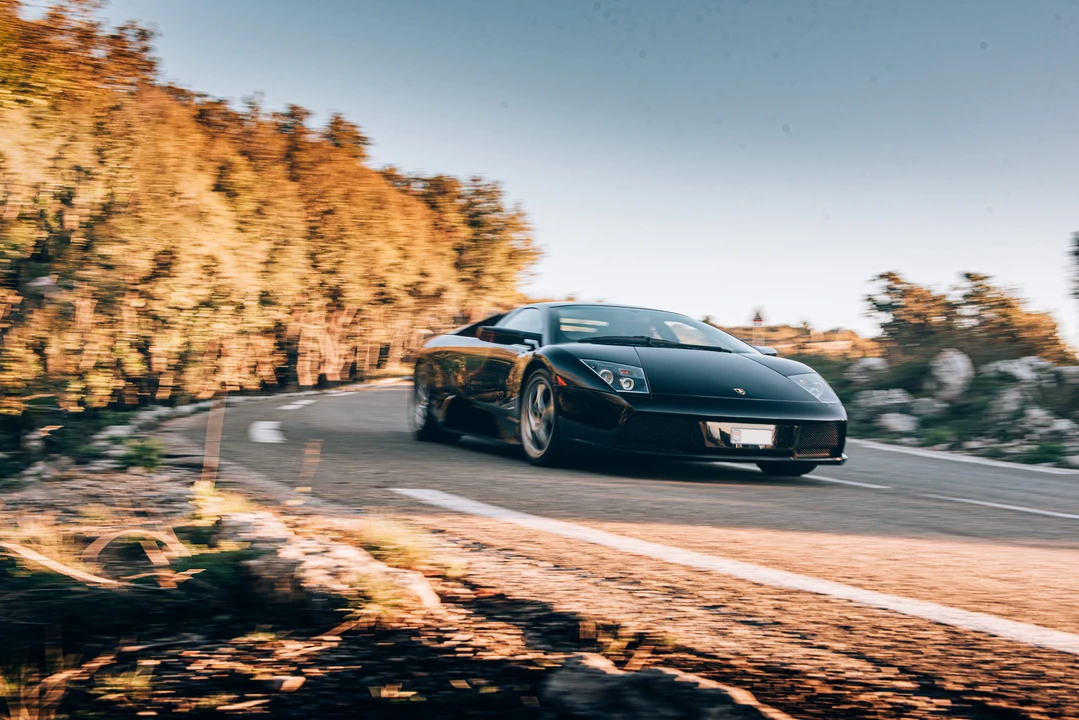 2004 Lamborghini Murcielago - Image 9 of 31
