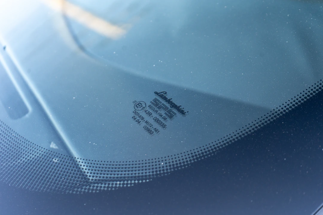 2004 Lamborghini Murcielago - Image 28 of 31