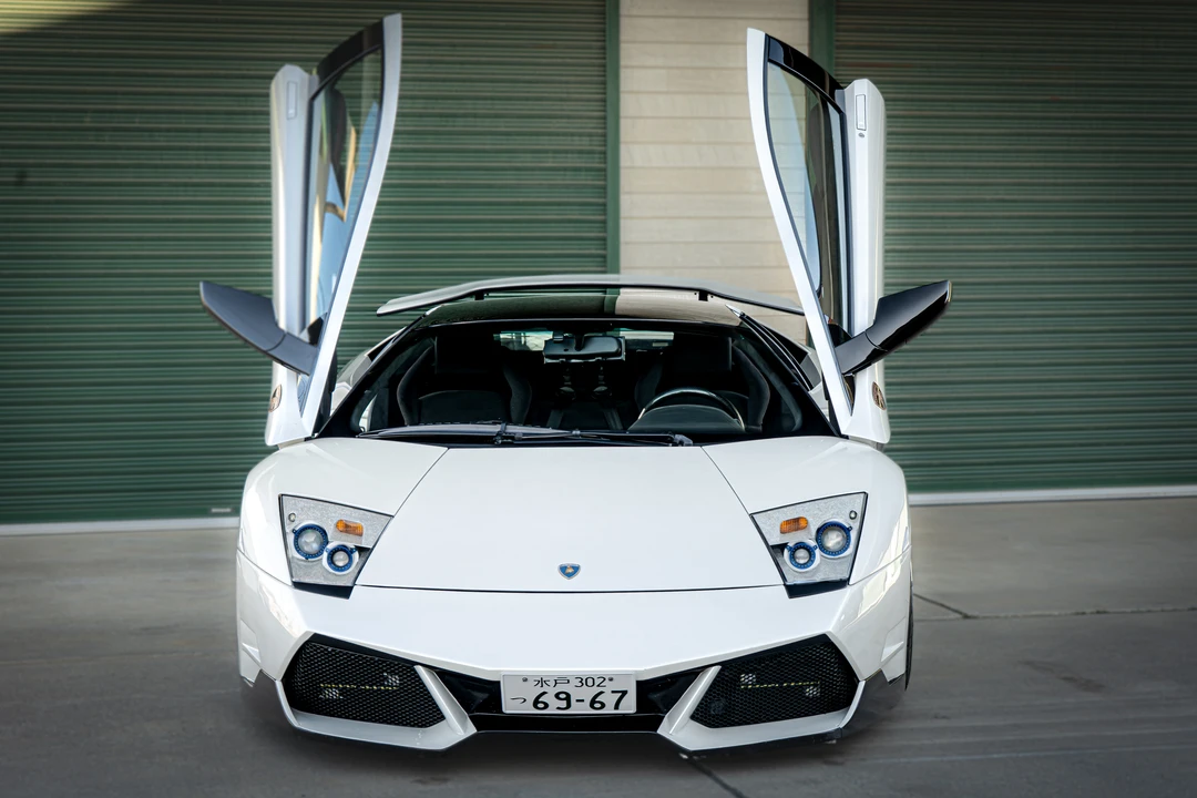 2004 Lamborghini Murcielago - Image 16 of 31